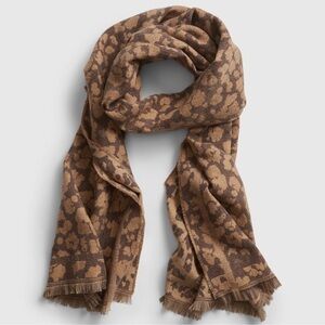 GAP Animal Print Scarf in Brown and Tan